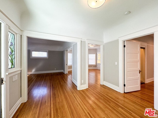 Photo - 922 W Kensington Rd