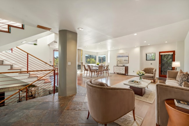 Photo - 2222 Bancroft Ave