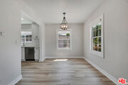 Photo - 713 W 118th St House