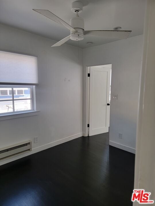 Photo - 923 16th St