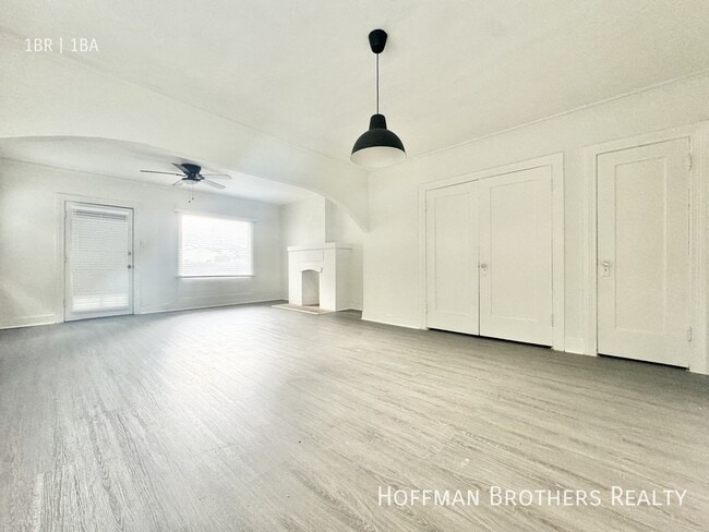 Photo - 3960 Redwood Ave Unit 3960 1/2