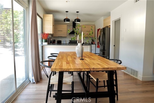 Photo - 710 W Spruce Ave