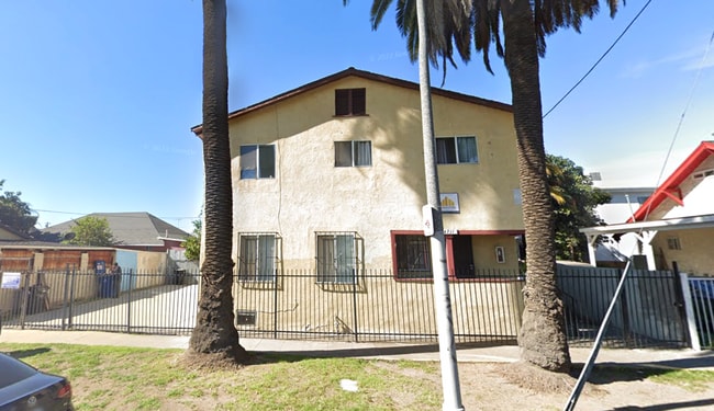 Photo - 4711 Honduras St Apartment Unit 3