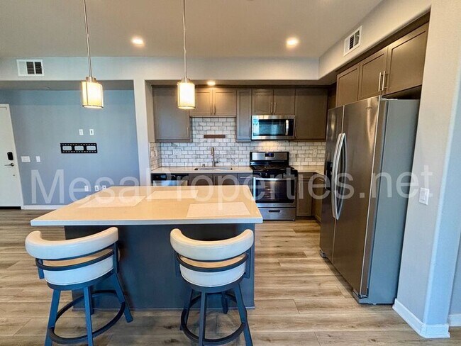 Photo - 9352 Solaire Pl