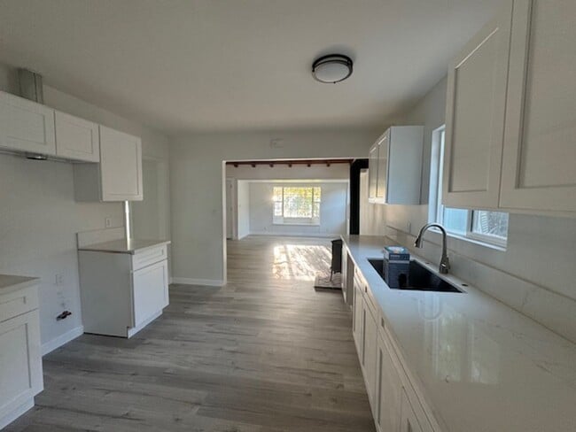 Photo - Charming Woodland Hills3+2  Home completely remodeled