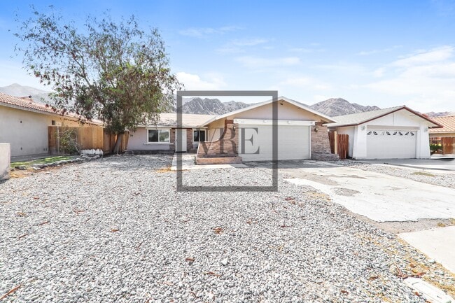 Photo - 52305 Avenida Carranza