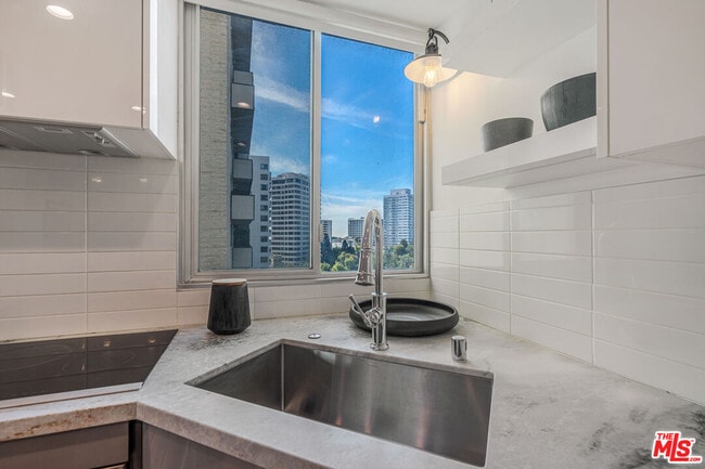 Photo - 10501 Wilshire Blvd Unit 1012