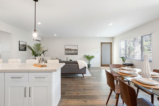 Photo - Pacific Apartment Homes at Emerald