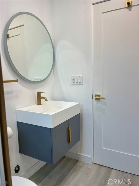 Photo - 20757 Clark St