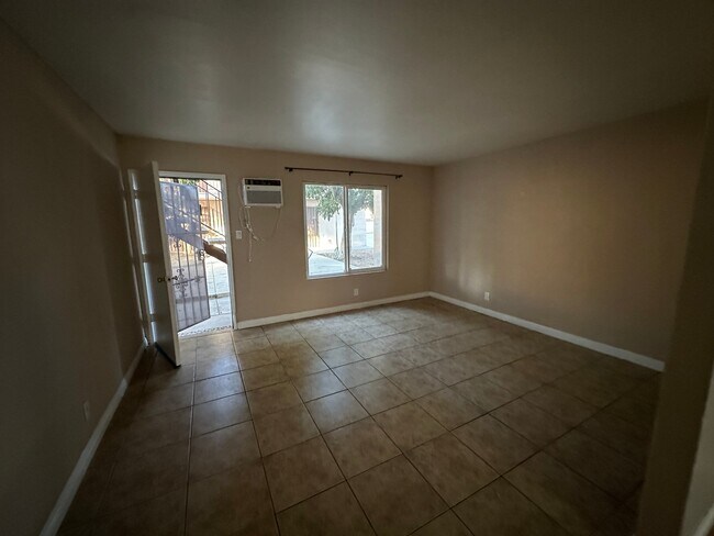 Photo - 14424 Flallon Ave Unit 2