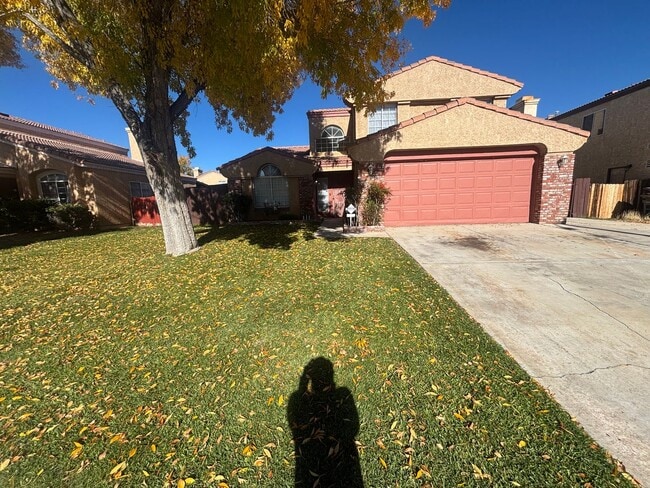 Photo - Beautiful 4 Bedroom Lancaster Home with Desirable Amenities!