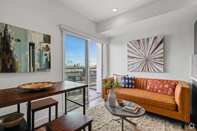 Building Photo - The Fairfax Flats Rental