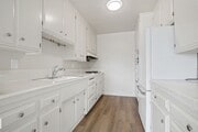 Photo - 918 11th St Apartment Unit 06