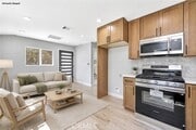 Photo - 710 N El Molino Ave