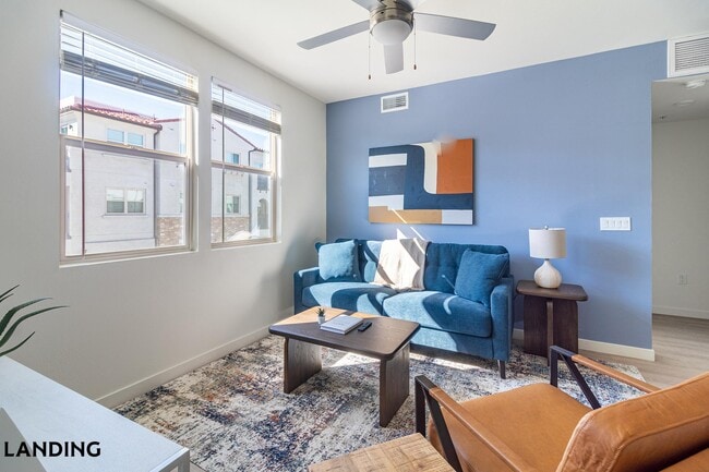 Building Photo - 41545 Ivy St