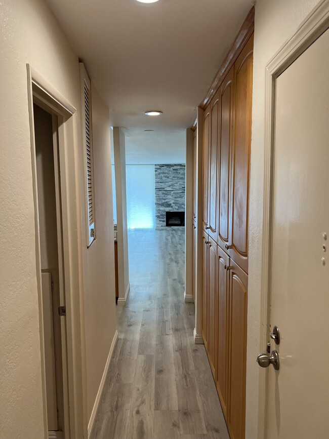 Photo - 22 Navy St Unit 104