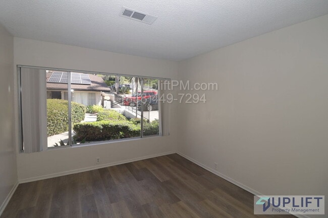 Photo - 2363-2369-2369 Snead Dr