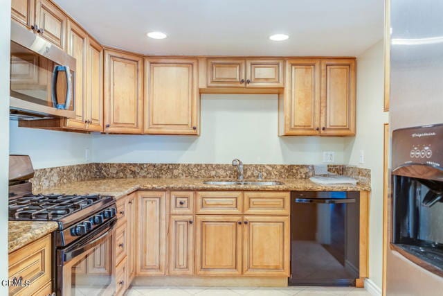 Building Photo - 625 Orange Grove Ave