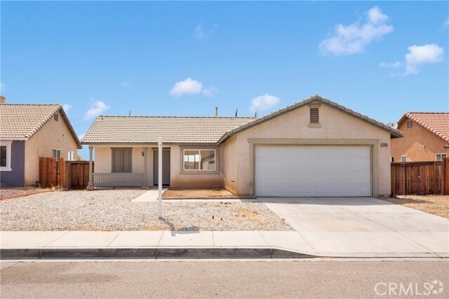 Building Photo - 15368 Ross Dr Rental