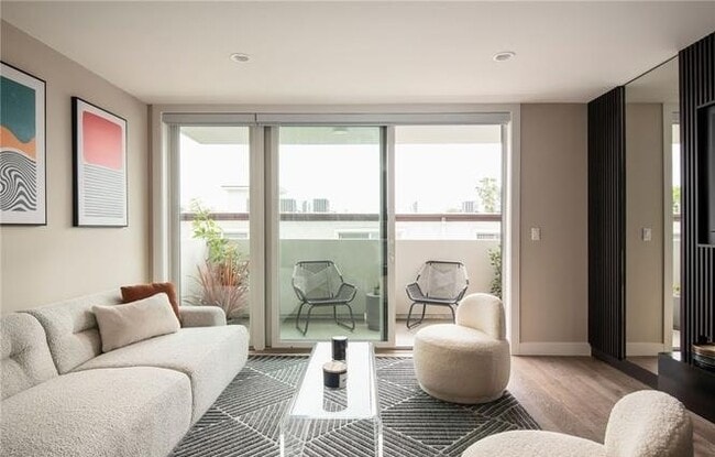 Photo - 380 Cordova St Unit 214