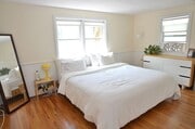 Photo - 2 Bedroom/1 Bath Unfurnished Back house 2nd floor