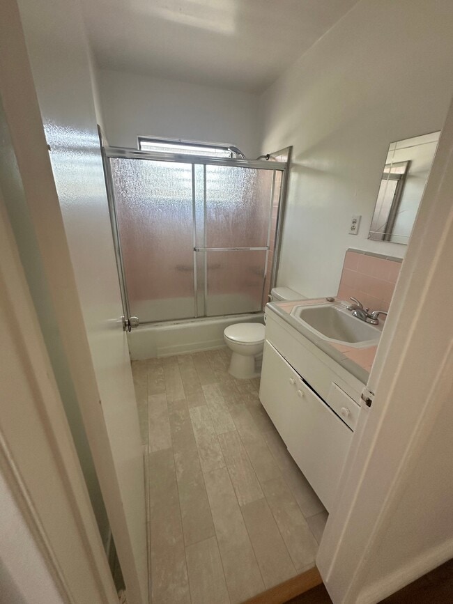 Photo - 920 N Spaulding Ave