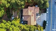 Photo - 2612 E Chevy Chase Dr House