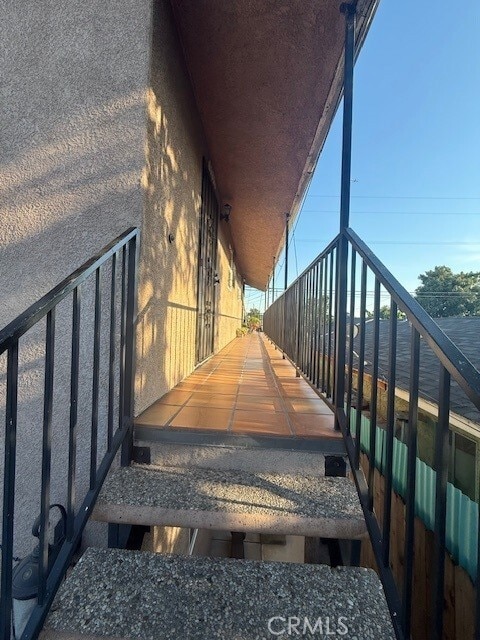 Photo - 1232 E 68th St Townhome