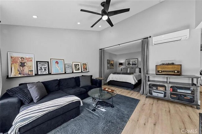 Photo - 1340 Cabrillo Park Dr