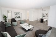 Photo - Fantastic gated 71 units building complex ... Apartments