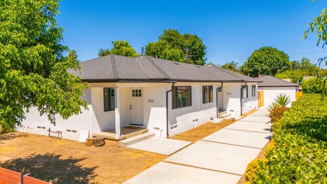 Building Photo - 7514 Woodley Ave Rental