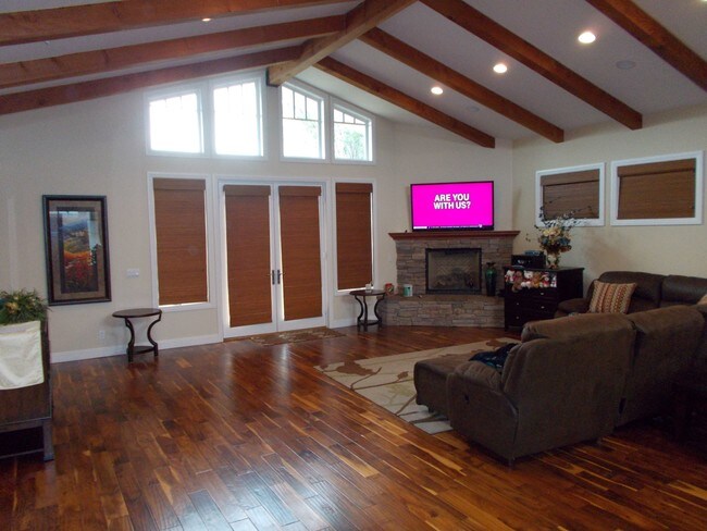 Photo - 504 El Modena Ave