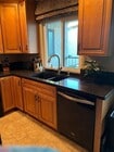 Photo - 400 S Flower St
