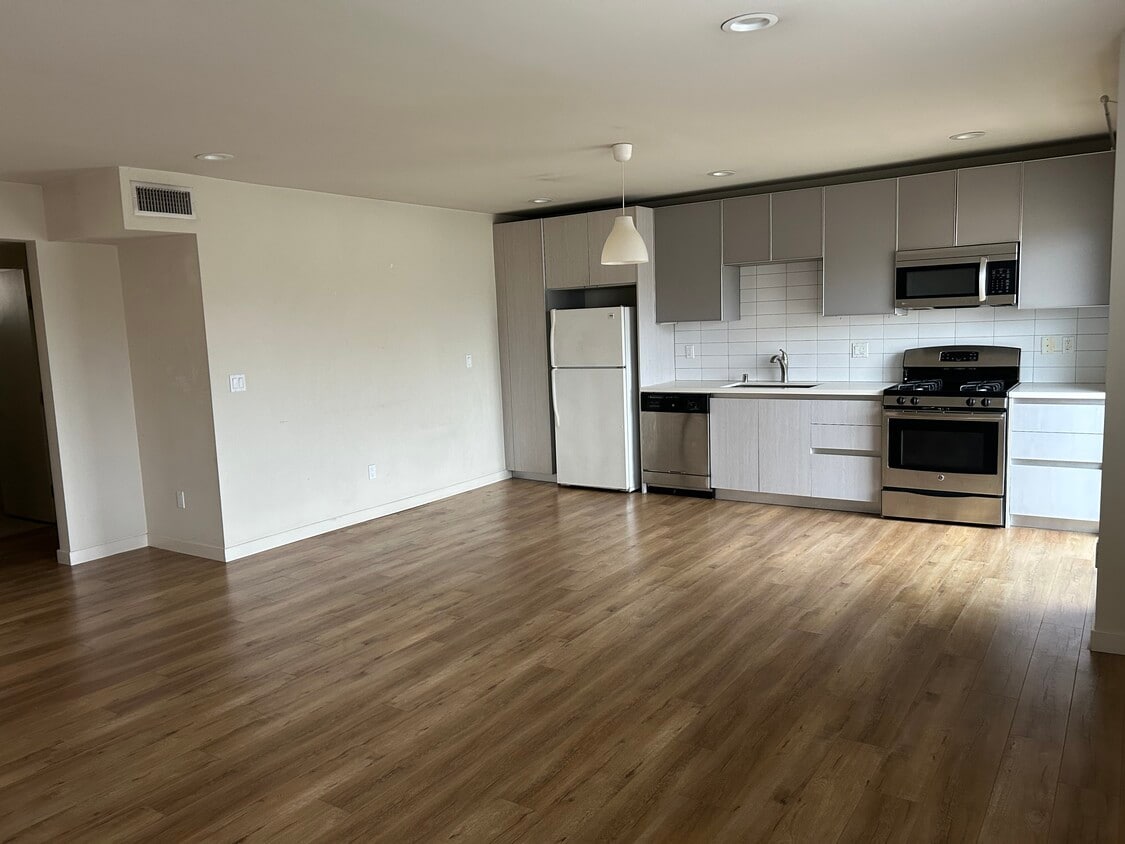 Floor Plan - 2 Bed/1 Bath