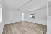 Photo - 22450 Norris Ln Unit 22450 Norris Ln Front