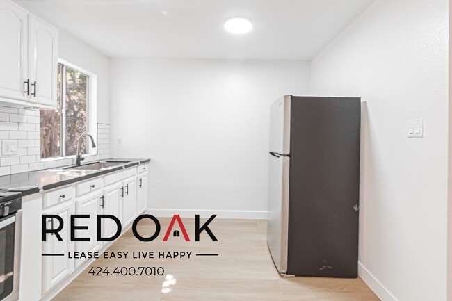 Photo - 4737 Orion Ave Unit A