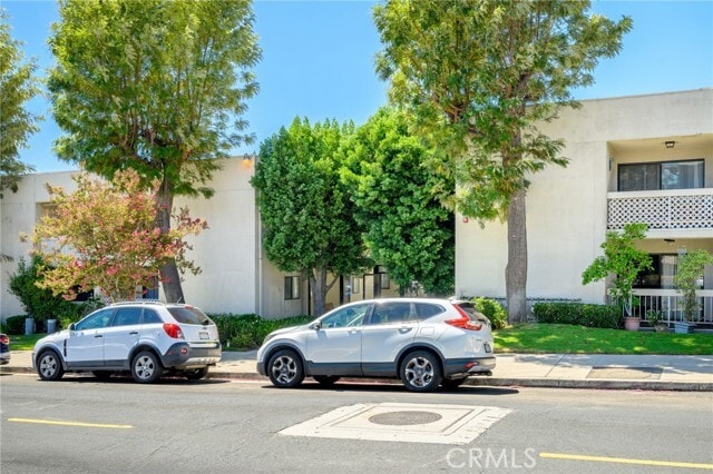 Building Photo - 10149 Commerce Ave Unit 25