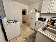 Photo - 218 S Broadway Unit B