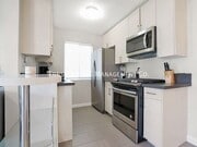 Photo - 17071 Oak Ln Unit C