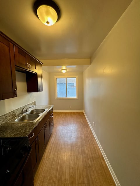 Photo - 1116 E Lexington Dr Apartments