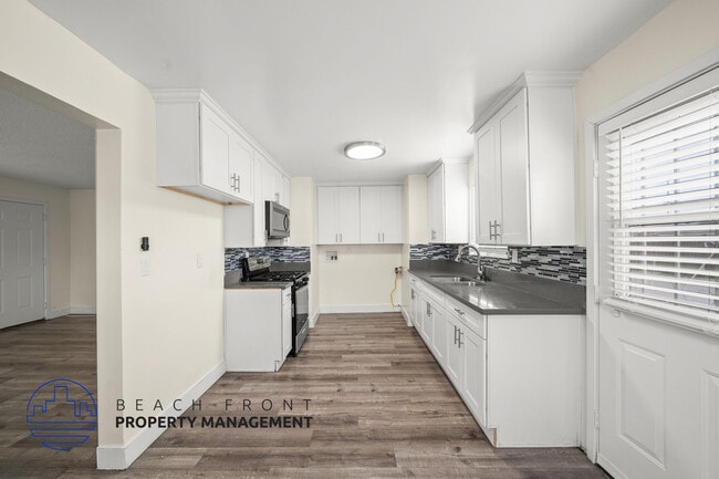 1041-1045 Gulf - 1041-1045 Gulf