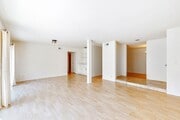 Photo - Rare Shorecliff Villas for rent.  2 bd / 2... House