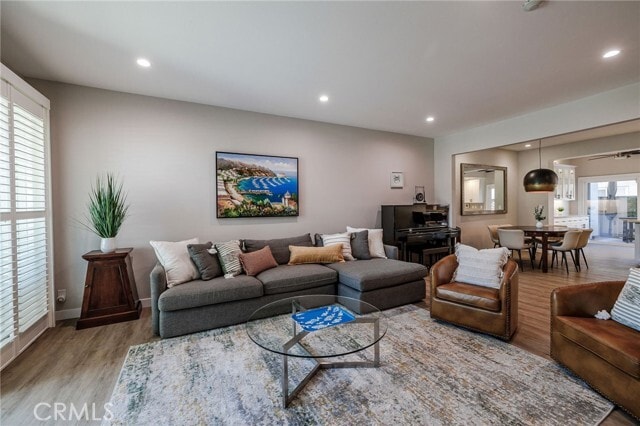Photo - 1219 S Catalina Ave Townhome