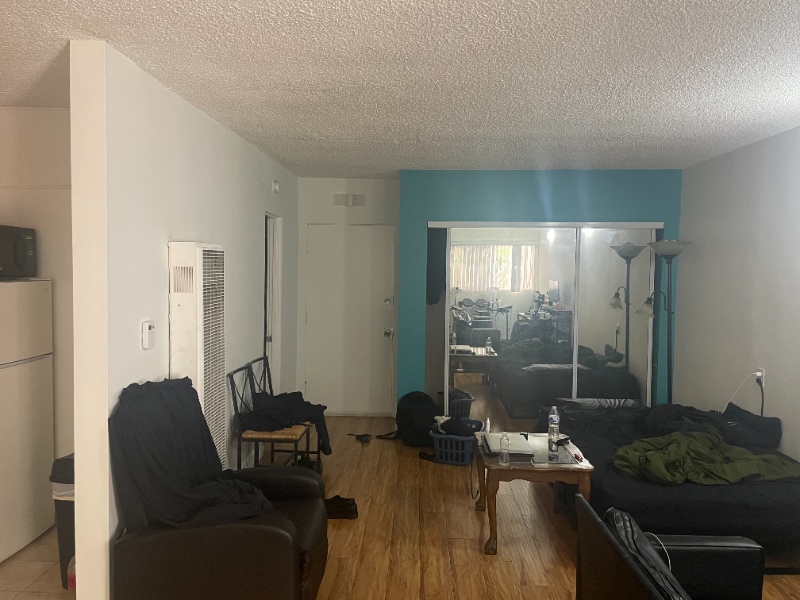 Photo - 1736 N Sycamore Ave Unit 210