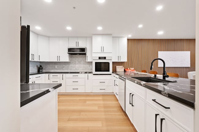 Photo - 2414 Front St Unit 16