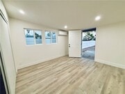 Photo - 1257 W 9th St House