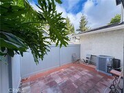Photo - 1477 McCabe Way