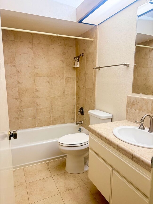 Photo - AWESOME 2 BEDROOM 2 BATH CONDO