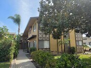 Photo - 620 W Lexington Dr Unit 5