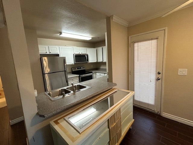 Kitchen with Open View - 8889 Caminito Plaza Centro Unit 7118
